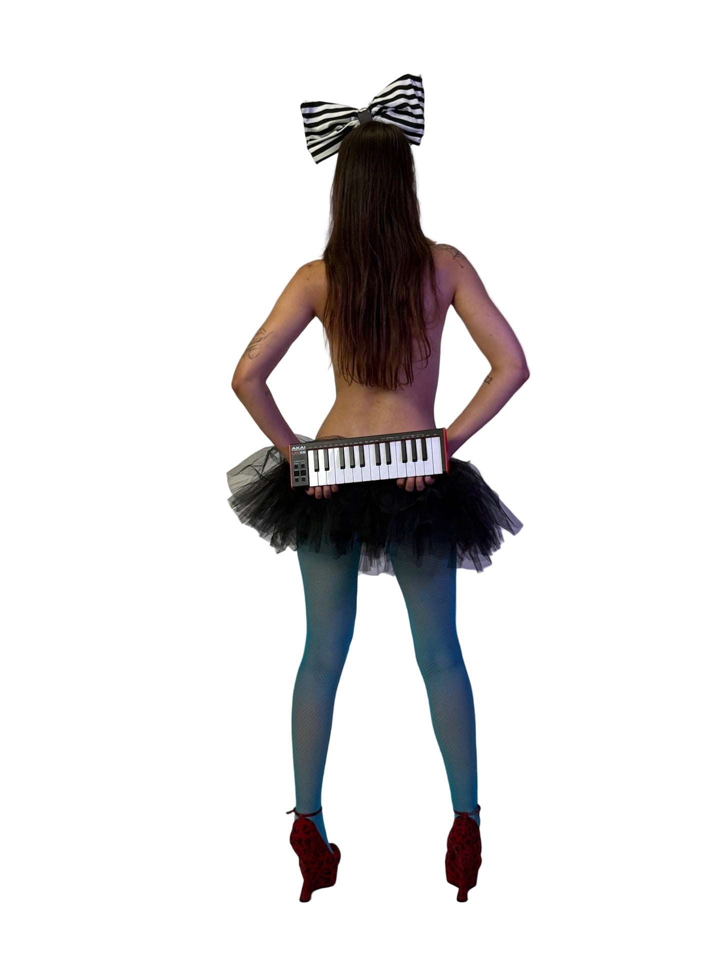 studs n stripes bow (˘͈ ᵕ ˘͈♡)