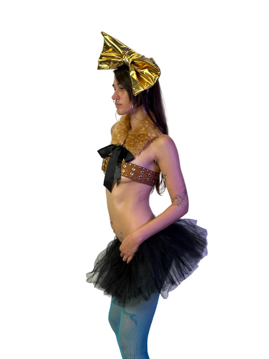 golden touch giant bow ₊✩‧₊˚౨ৎ˚₊✩‧₊